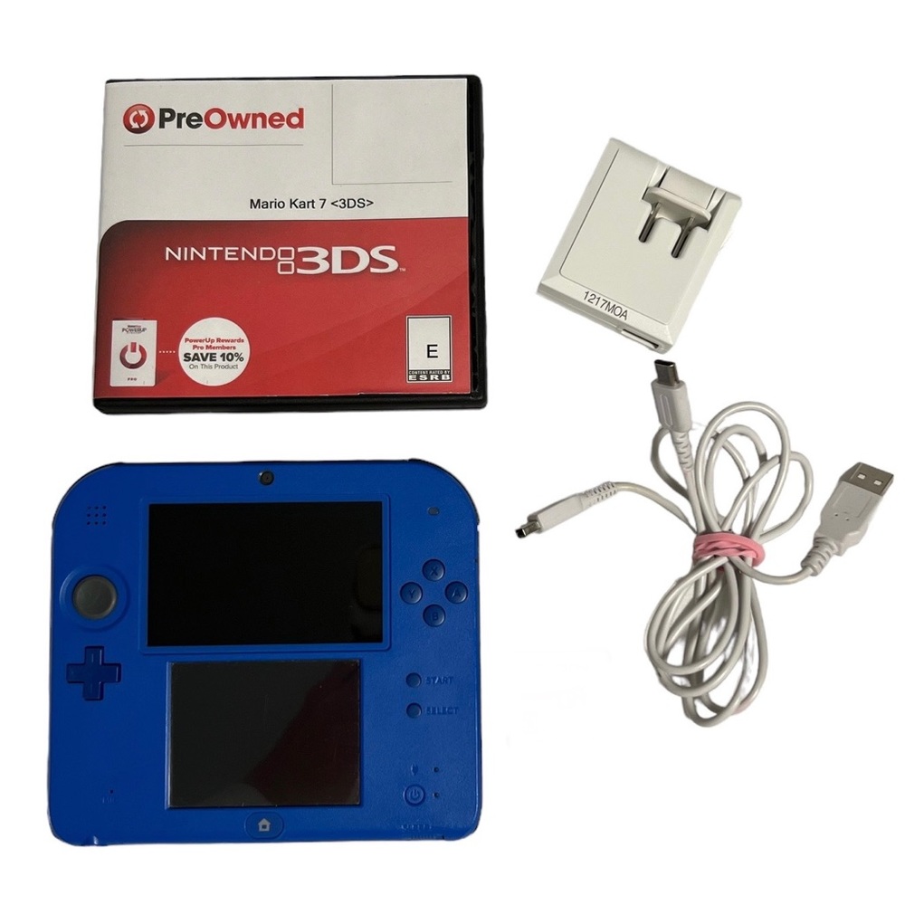 Nintendo 2DS Video Game System With Charger & Mario Cart